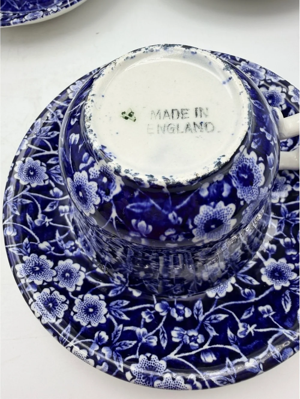 5 vintage sets of cups and saucers. Blue on white 1968 England.
